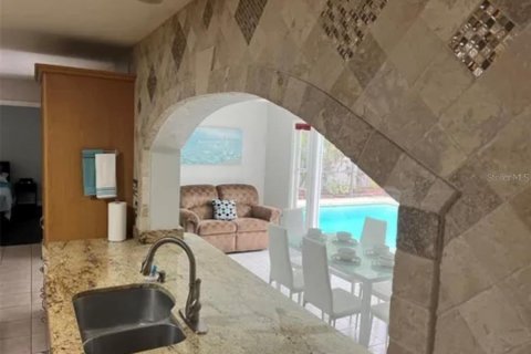 Снять в аренду виллу или дом в Сейфти-Харбор, Флорида 5 комнат, 218.13м2, № 1873782 - фото 12
