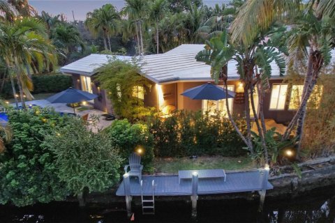 Casa en venta en Oakland Park, Florida, 3 dormitorios, 177.07 m2 № 1970886 - foto 19