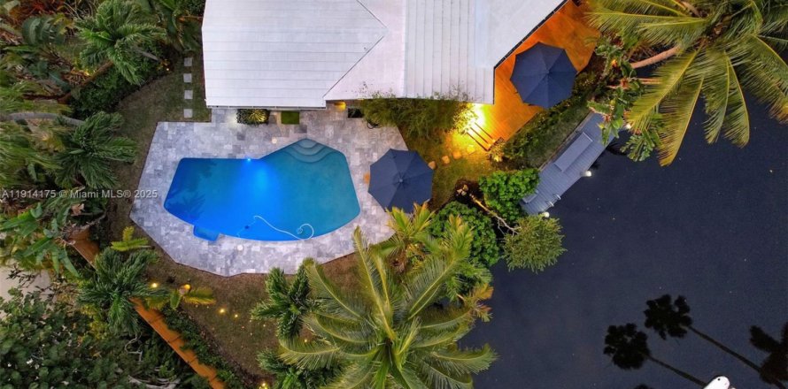 Casa en Oakland Park, Florida 3 dormitorios, 177.07 m2 № 1970886