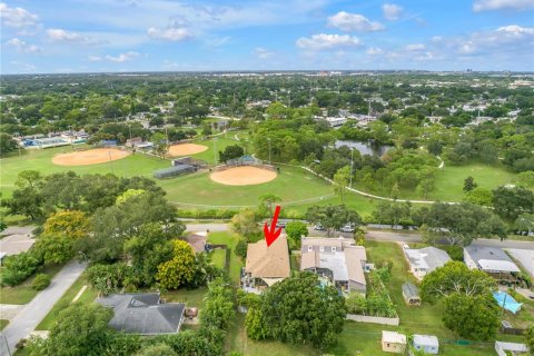 Villa ou maison à vendre à Saint Petersburg, Floride: 3 chambres, 169.73 m2 № 2411400 - photo 3