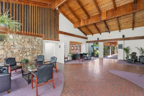 Condominio en alquiler en Margate, Florida, 1 dormitorio, 78.97 m2 № 1983873 - foto 14