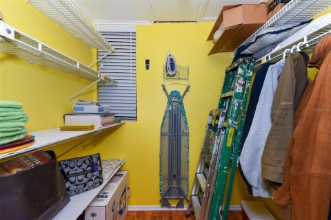 Condo in Bradenton, Florida, 2 bedrooms  № 1744803 - photo 9