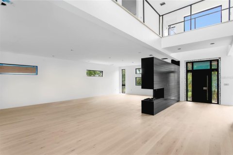 Купить виллу или дом в Тампа, Флорида 9 комнат, 394.28м2, № 2283330 - фото 6