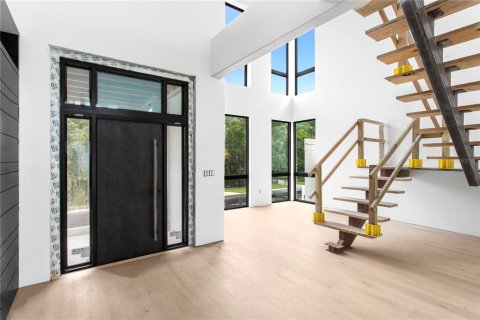 Купить виллу или дом в Тампа, Флорида 9 комнат, 394.28м2, № 2283330 - фото 3