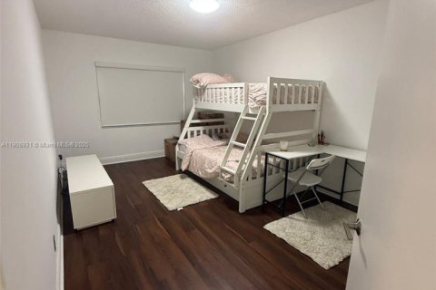 Copropriété à vendre à Doral, Floride: 2 chambres, 96.25 m2 № 1967430 - photo 12