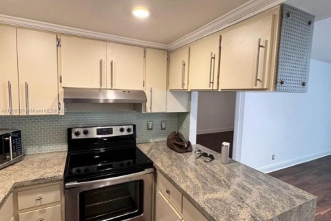 Copropriété à vendre à Doral, Floride: 2 chambres, 96.25 m2 № 1967430 - photo 7