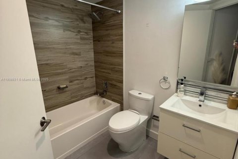 Copropriété à vendre à Doral, Floride: 2 chambres, 96.25 m2 № 1967430 - photo 10