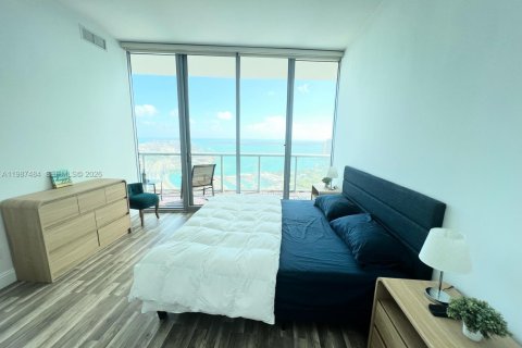 Condominio en alquiler en Miami, Florida, 1 dormitorio, 77.39 m2 № 2052655 - foto 3
