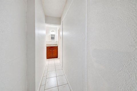 Villa ou maison à vendre à Orlando, Floride: 3 chambres, 133.13 m2 № 2421900 - photo 13