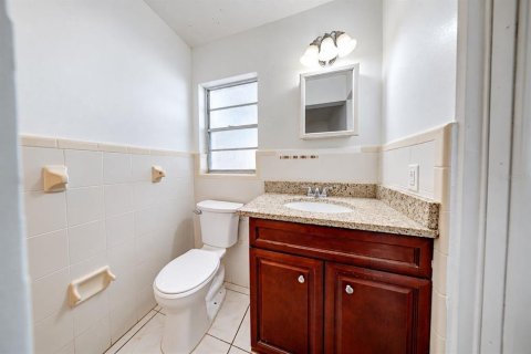 Villa ou maison à vendre à Orlando, Floride: 3 chambres, 133.13 m2 № 2421900 - photo 11