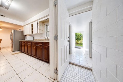 Villa ou maison à vendre à Orlando, Floride: 3 chambres, 133.13 m2 № 2421900 - photo 6