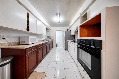 Villa ou maison à vendre à Orlando, Floride: 3 chambres, 133.13 m2 № 2421900 - photo 5