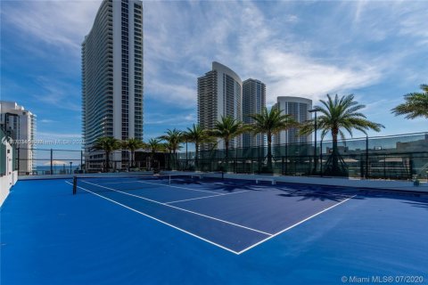 Condominio en venta en Hollywood, Florida, 3 dormitorios, 126.44 m2 № 1897852 - foto 24