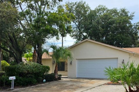 Villa ou maison à Safety Harbor, Floride 3 chambres, 149.76 m2 № 2354958