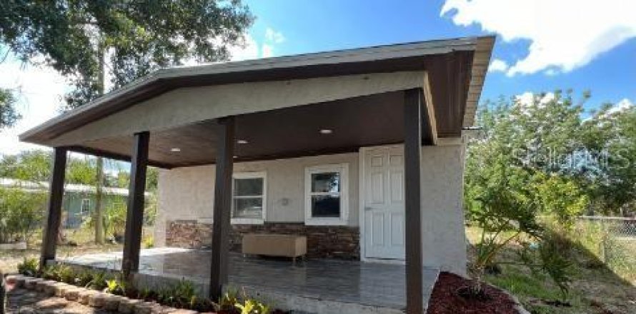 Casa en Davenport, Florida 2 dormitorios, 55.74 m2 № 1569927