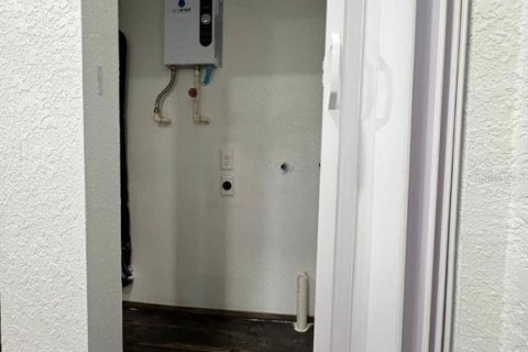 Casa en venta en Davenport, Florida, 2 dormitorios, 55.74 m2 № 1569927 - foto 7