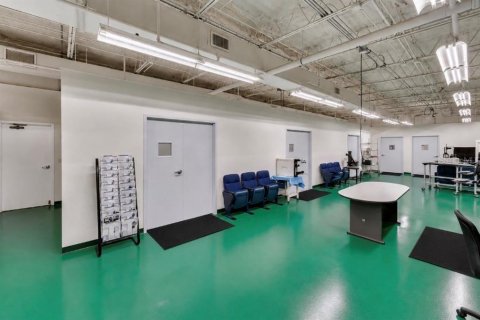 Propiedad comercial en venta en Orlando, Florida, 1006.97 m2 № 2313122 - foto 11