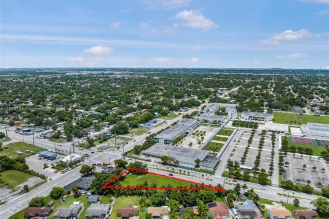 Immobilier commercial à vendre à Miami, Floride № 1963158 - photo 6