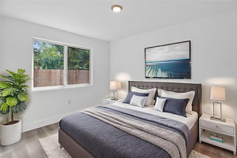 Casa en alquiler en Miami, Florida, 2 dormitorios, 125.7 m2 № 1952179 - foto 15