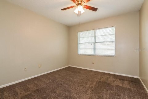 Casa en alquiler en Seffner, Florida, 4 dormitorios, 133.13 m2 № 1918129 - foto 13