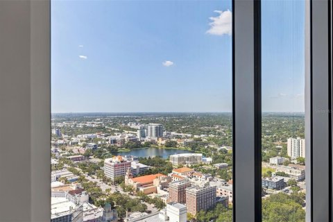 Condo in Saint Petersburg, Florida, 3 bedrooms № 2429308 - photo 18