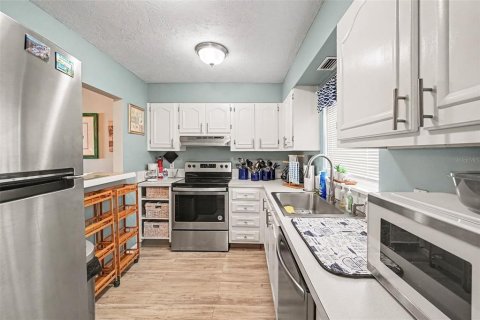 Copropriété à vendre à Ormond Beach, Floride: 2 chambres, 109.16 m2 № 2342271 - photo 4