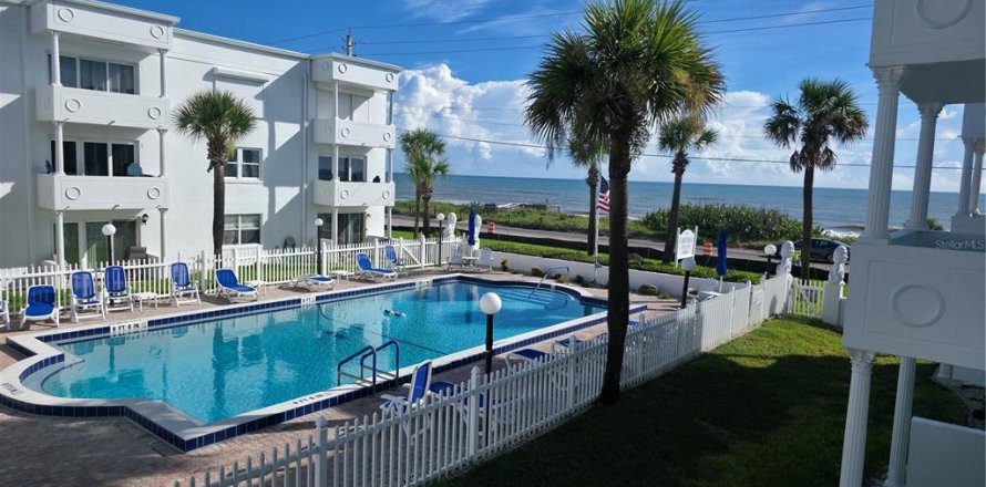 Condo à Ormond Beach, Floride, 2 chambres  № 2342271