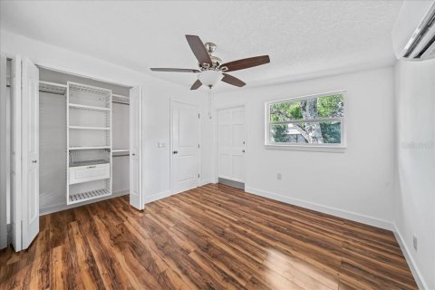 Casa en venta en Cocoa, Florida, 4 dormitorios, 157.93 m2 № 1910068 - foto 17