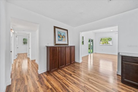 Casa en venta en Cocoa, Florida, 4 dormitorios, 157.93 m2 № 1910068 - foto 11