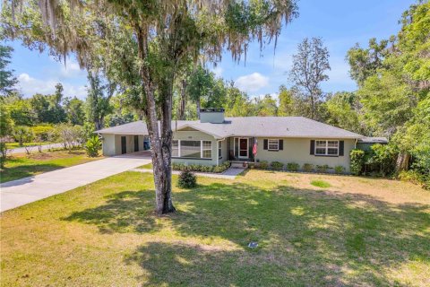 House in DeLand, Florida 3 bedrooms, 160.91 sq.m. № 1758324 - photo 5