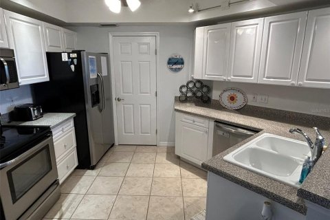 Condominio en alquiler en New Smyrna Beach, Florida, 2 dormitorios, 129.04 m2 № 1901257 - foto 27