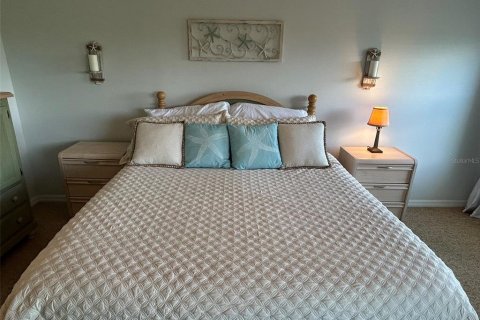Condominio en alquiler en New Smyrna Beach, Florida, 2 dormitorios, 129.04 m2 № 1901257 - foto 12