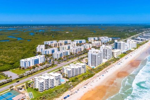Condominio en alquiler en New Smyrna Beach, Florida, 2 dormitorios, 129.04 m2 № 1901257 - foto 2