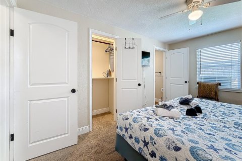 Casa en venta en Saint Petersburg, Florida, 4 dormitorios, 187.94 m2 № 1881074 - foto 25