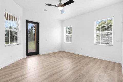 House in Riverview, Florida 5 bedrooms, 529.73 sq.m. № 2315114 - photo 7