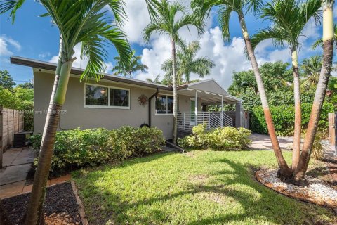 Villa ou maison à vendre à Fort Lauderdale, Floride: 2 chambres, 78.04 m2 № 1941406 - photo 28