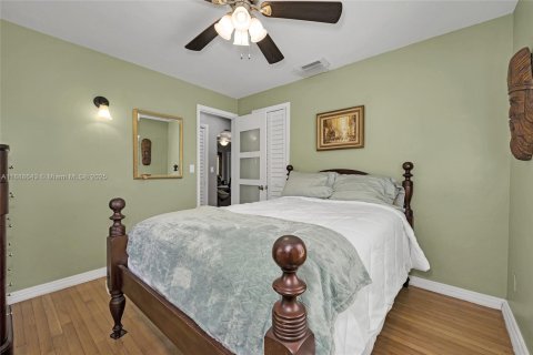 Villa ou maison à vendre à Fort Lauderdale, Floride: 2 chambres, 78.04 m2 № 1941406 - photo 15