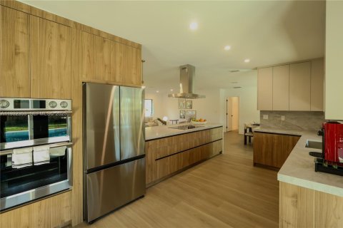 Купить виллу или дом в Пальметто-Бей, Флорида 5 спален, 275.08м2, № 1991251 - фото 6