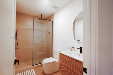 Купить виллу или дом в Пальметто-Бей, Флорида 5 спален, 275.08м2, № 1991251 - фото 11