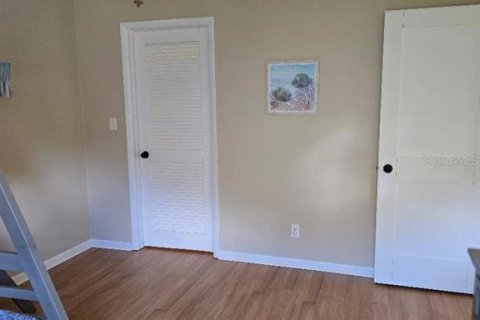 House in Palm Harbor, Florida 4 bedrooms, 174.75 sq.m. № 1909900 - photo 29