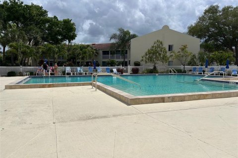 Condo in Bradenton, Florida, 3 bedrooms  № 2110920 - photo 20