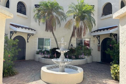 Condo in Bradenton, Florida, 3 bedrooms  № 2110920 - photo 9