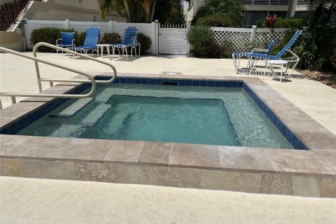 Condo in Bradenton, Florida, 3 bedrooms  № 2110920 - photo 19