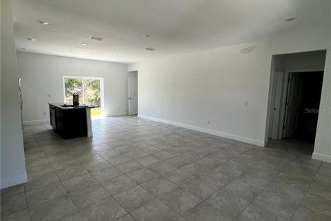 House in Ocala, Florida 4 bedrooms, 146.6 sq.m. № 2379136 - photo 5