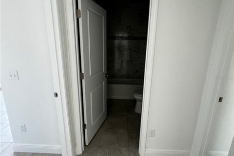 House in Ocala, Florida 4 bedrooms, 146.6 sq.m. № 2379136 - photo 7