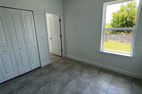 House in Ocala, Florida 4 bedrooms, 146.6 sq.m. № 2379136 - photo 6