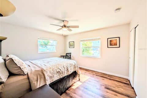 Condo in Bradenton, Florida, 2 bedrooms  № 2094311 - photo 23