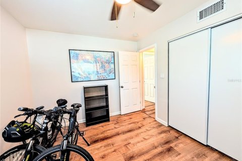 Condo in Bradenton, Florida, 2 bedrooms  № 2094311 - photo 30