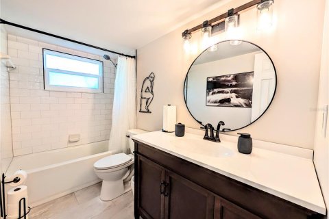 Condo in Bradenton, Florida, 2 bedrooms  № 2094311 - photo 29