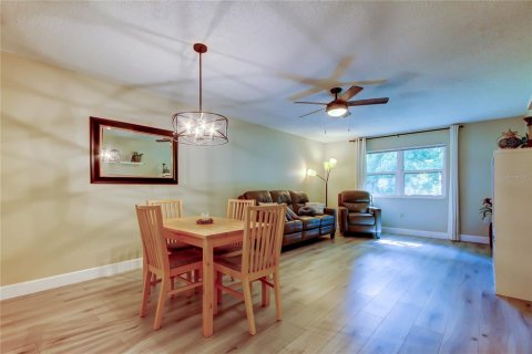 Casa en venta en Palm Harbor, Florida, 3 dormitorios, 120.59 m2 № 1678002 - foto 12